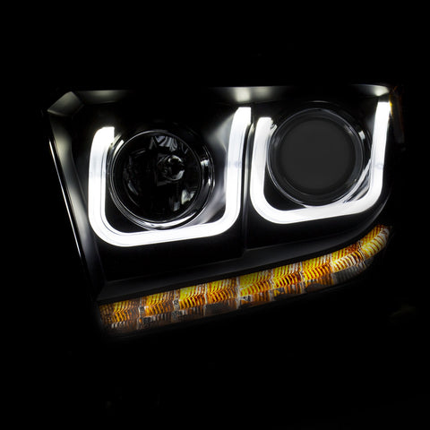 ANZO USA Projector Headlight Set; Clear Lens; Black Housing; Pair; w/U-Bar/DRL;