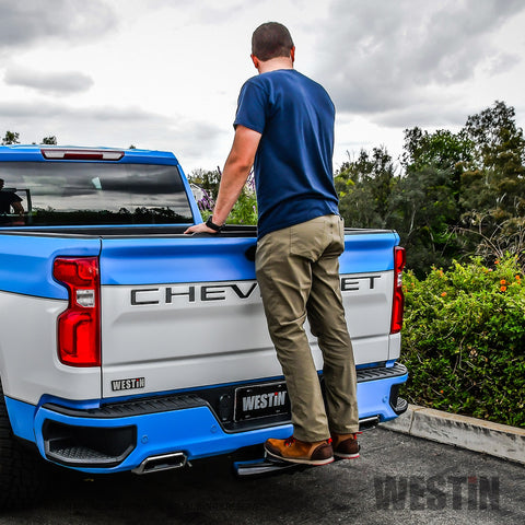 Westin PRO TRAXX 5 Hitch Step