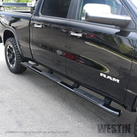 Westin PRO TRAXX 5 Oval Wheel to Wheel Nerf Step Bars; Black; w/Mount Kit;