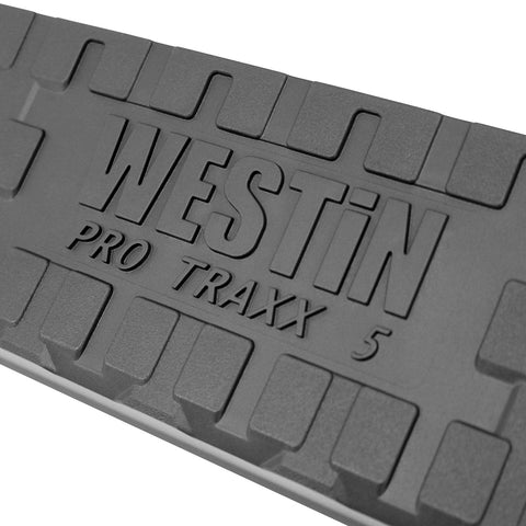 Westin PRO TRAXX 5 Oval Nerf Step Bars