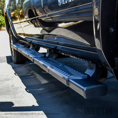Westin R5 Modular Wheel to Wheel Nerf Step Bars